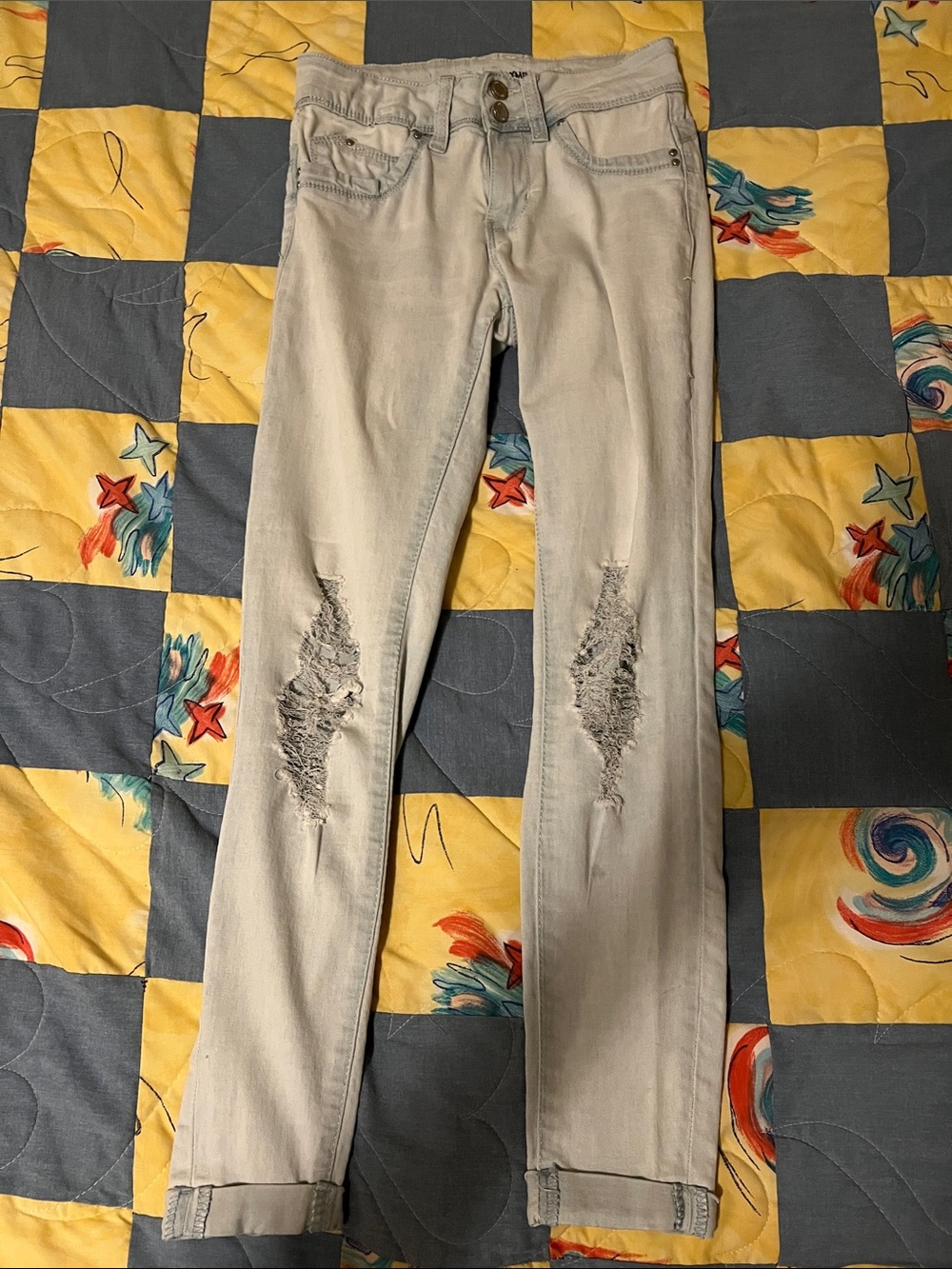 YMI Light Gray Distressed Women’s Jeans